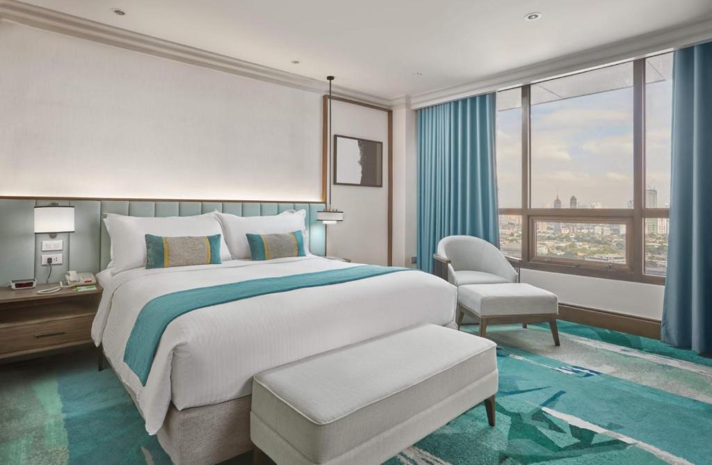 Holiday Inn & Suites Manila Galleria By IHG: Penginapan Nyaman di Pusat Kota Manila