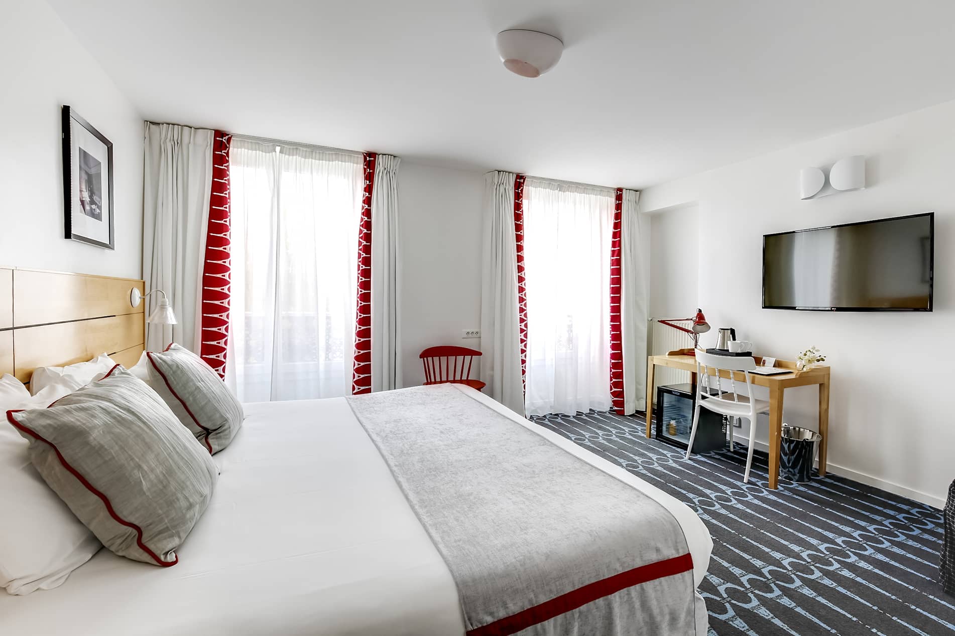 Hotel Lorette – Astotel: Penginapan Nyaman di Pusat Kota Paris