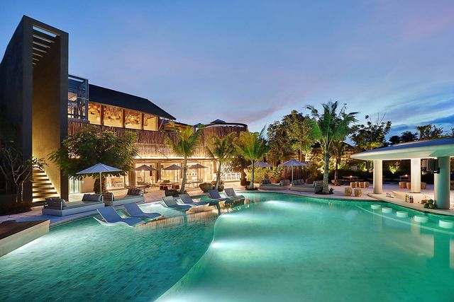 Hotel Terbaik di Cross Bali Breakers untuk Pengalaman Menginap Nyaman