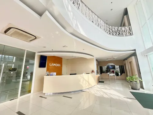 Pengalaman Menginap di Hotel Terbaik Lamora Kota Lama Surabaya